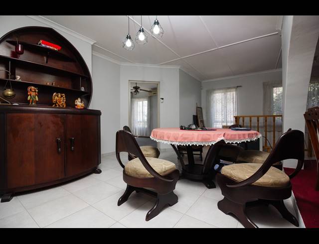3 BEDROOM HOUSE FOR SALE IN ARENA PARK